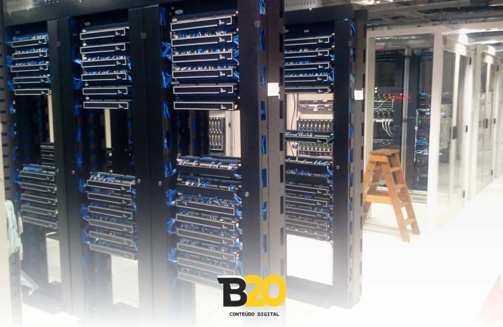 Como funciona um servidor web na prática