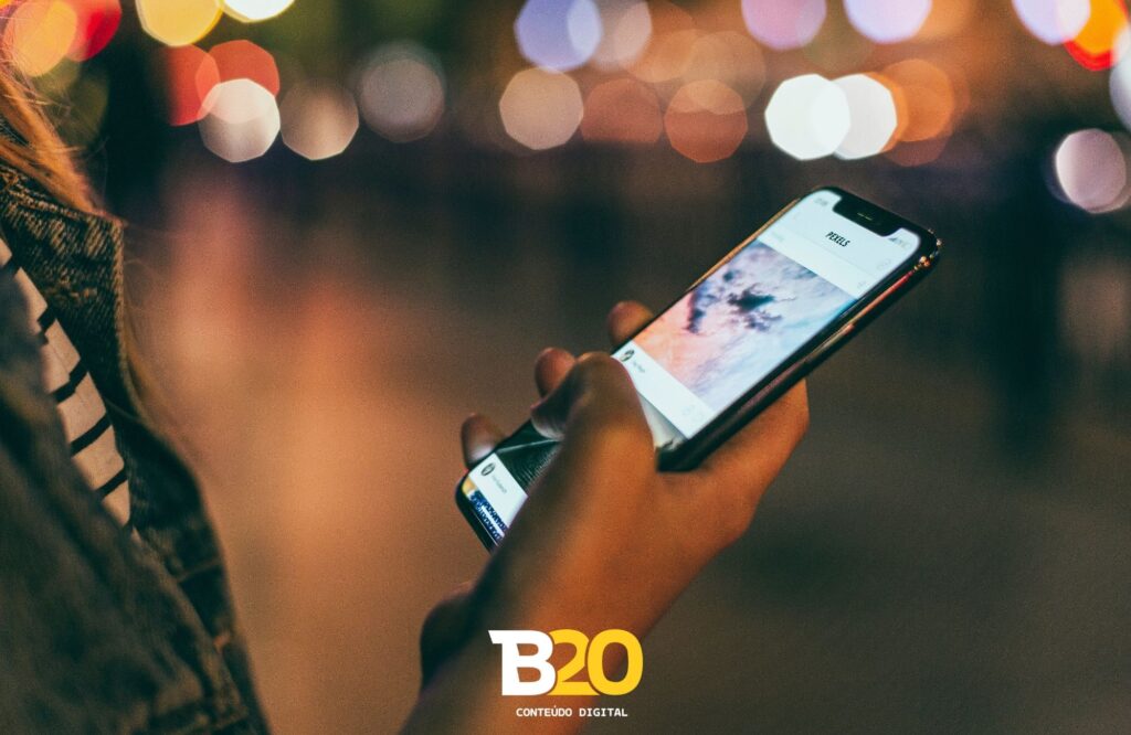 Saiba como deixar espaço Instagram bio invisível Qual a influência da biografia no marketing digital?